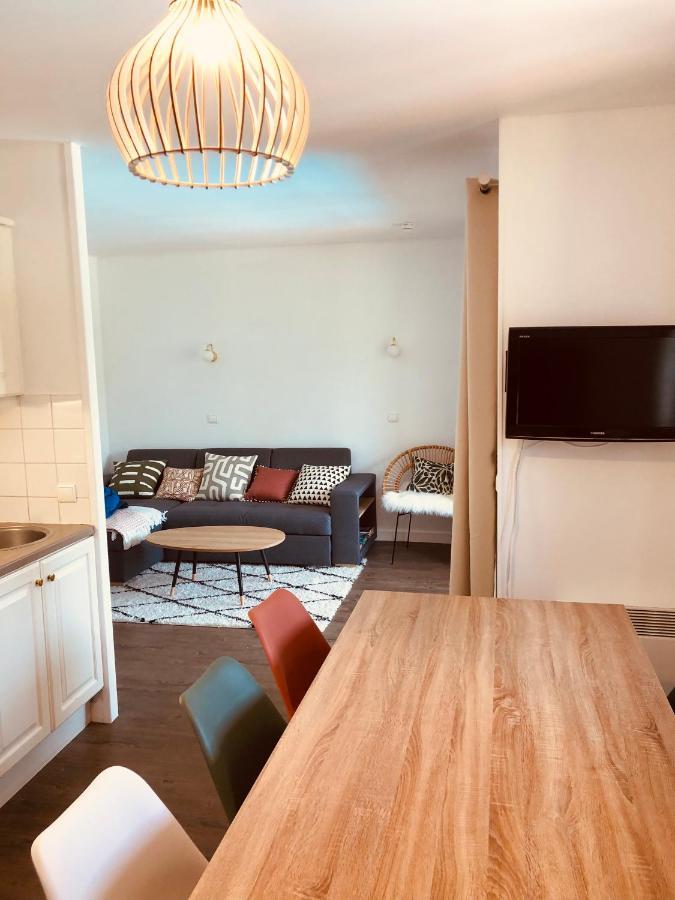Bel appartement cosy en résidence avec piscine Deauville Exterior foto